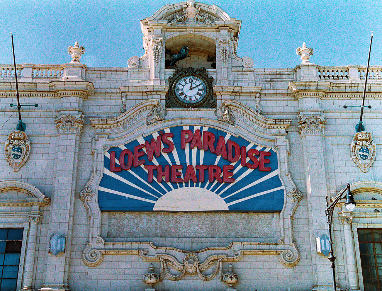 The familiar sign, clock, and carved stonework on the Grand Concourse.